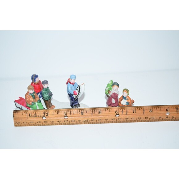 Lemax Dickensvale Porcelain Sledding Party Christmas Village Figures Tree - Picture 4 of 9